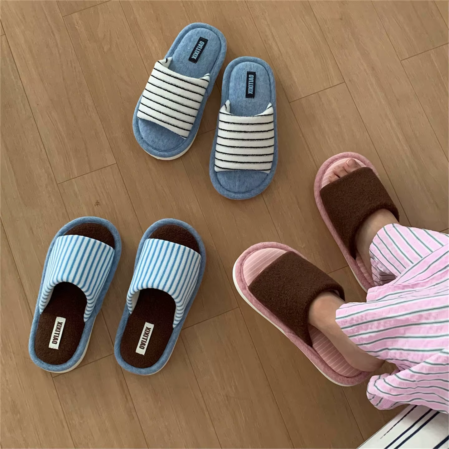 Pantoufles d'intérieur en fourrure pour femmes et hommes