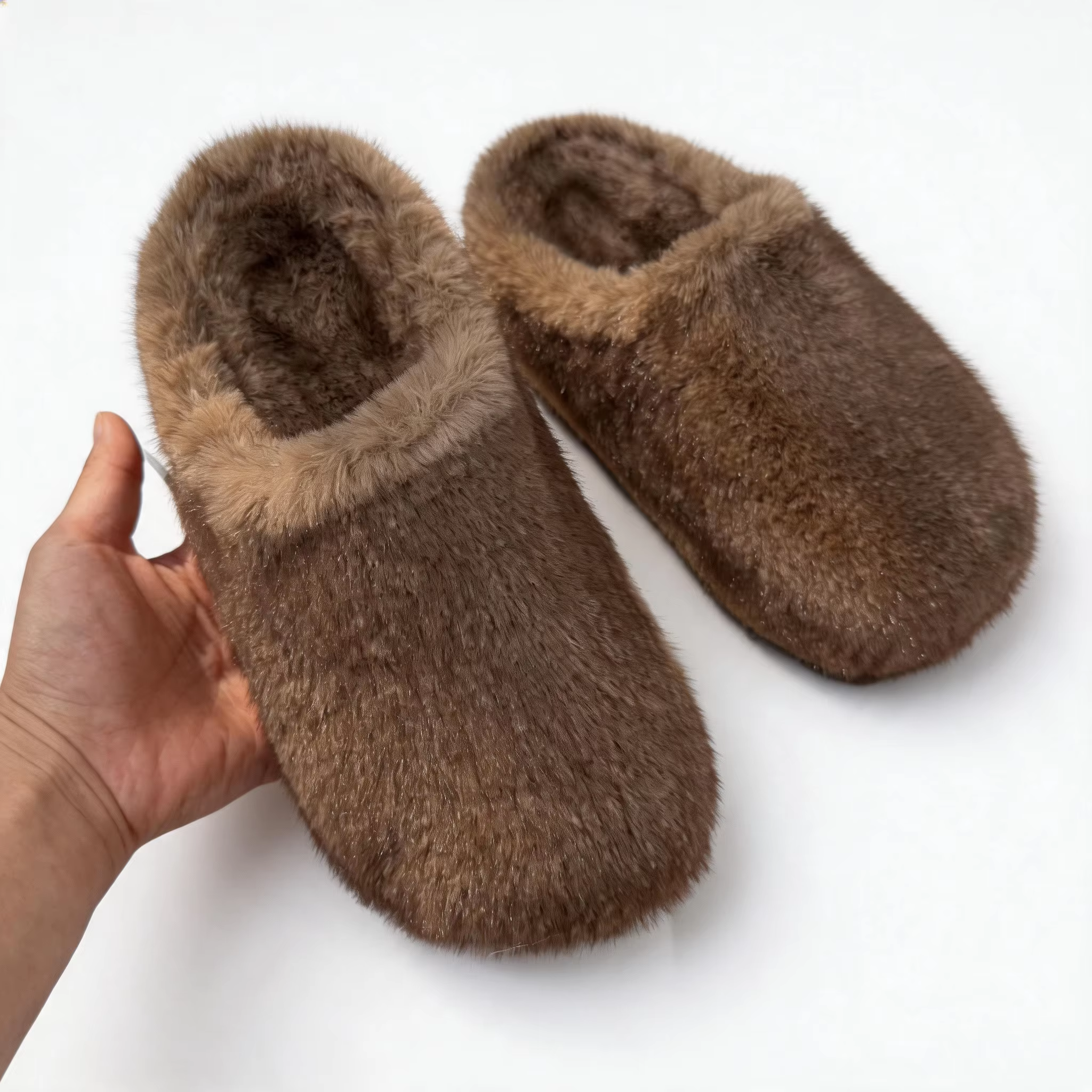 Pantoufles confortables en fourrure moelleuse pour femmes