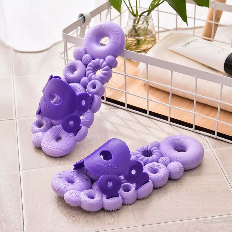 Pantoufles pour femmes et sandales pour dames