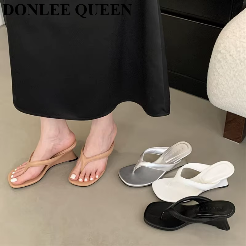 Marque de mode talon compensé pantoufle diapositives femmes pince orteil tongs bande étroite sandales chaussures