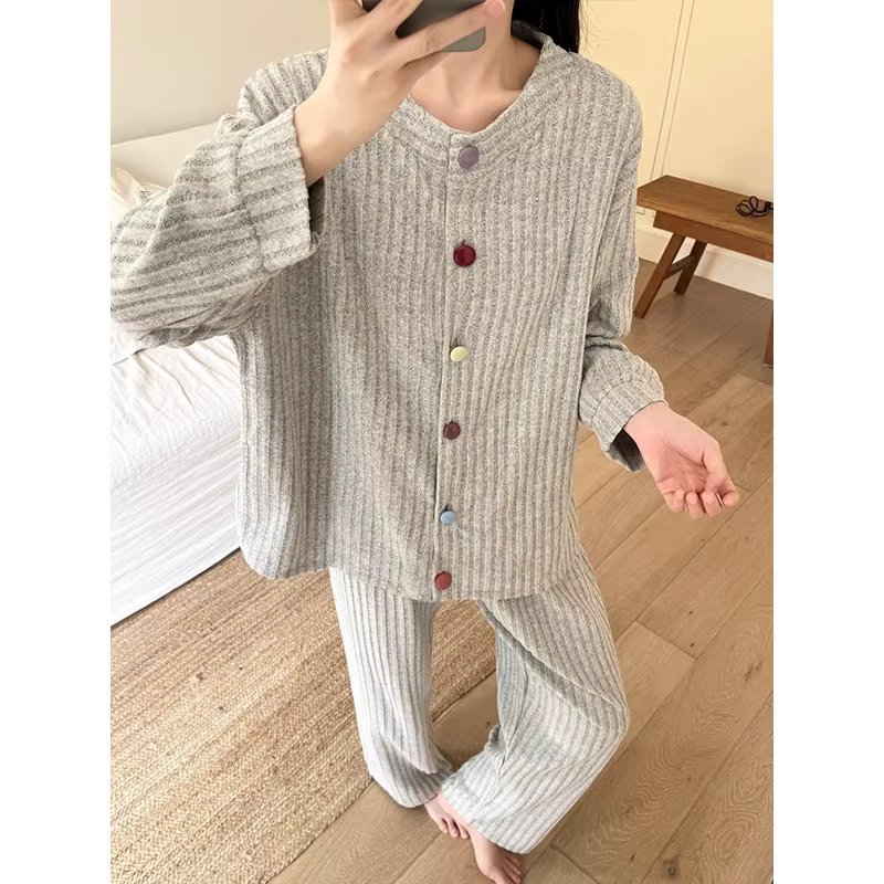 Pyjamas pour femmes en automne et en hiver