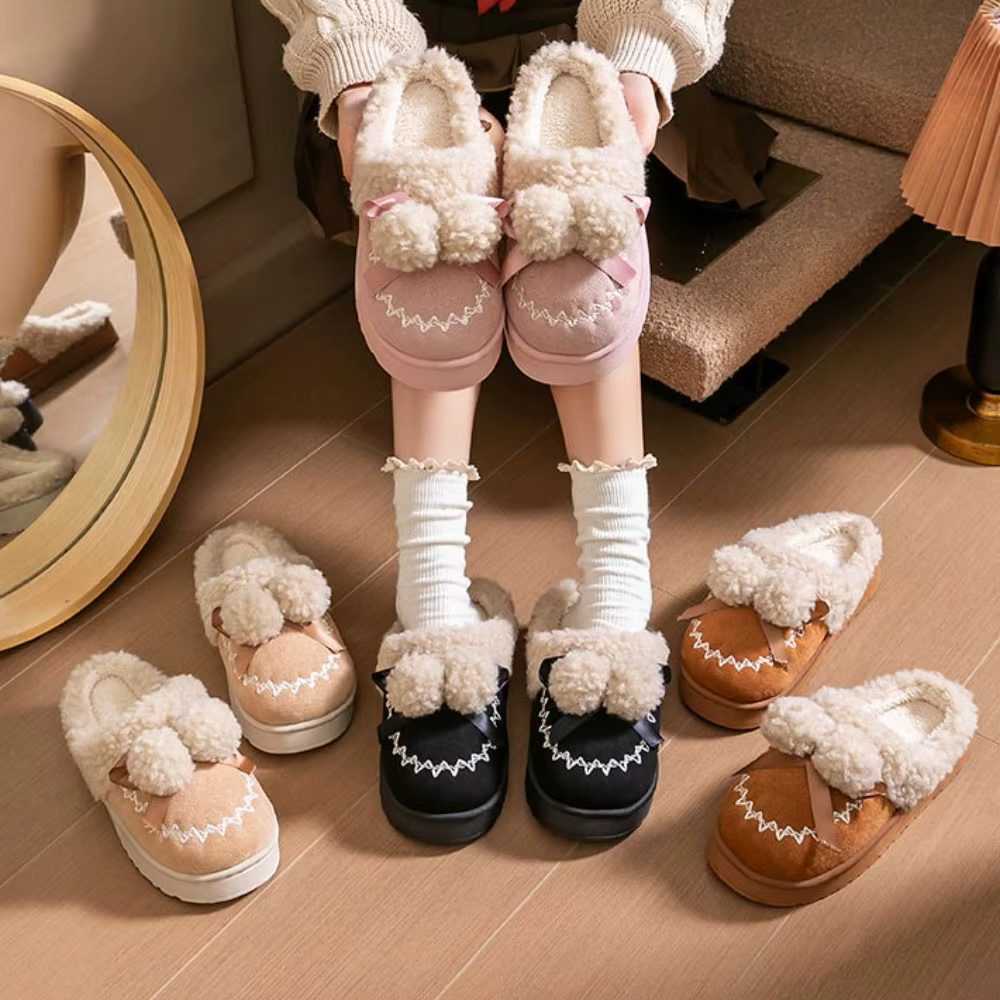 Pantoufles en peluche de coton antidérapantes durables
