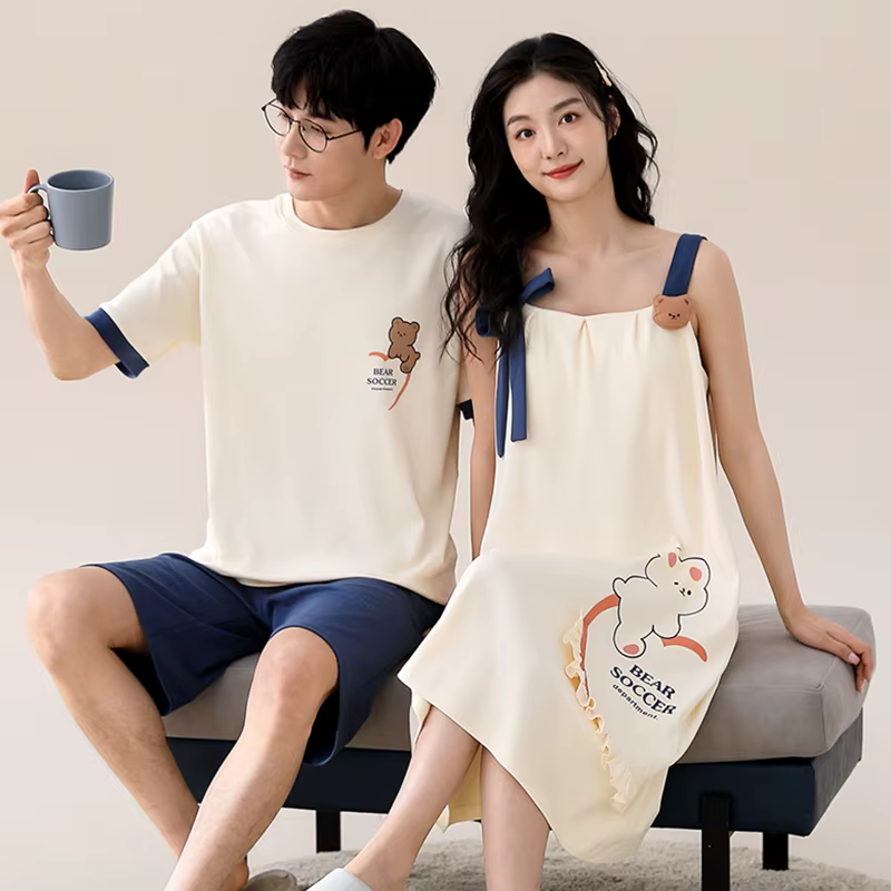 Ensemble de pyjama de dessin animé mignon pour couple