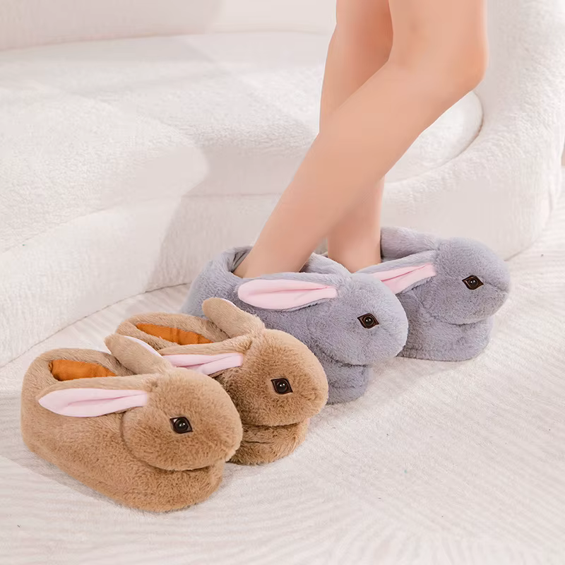 Pantoufles de lapin de dessin animé pour femmes