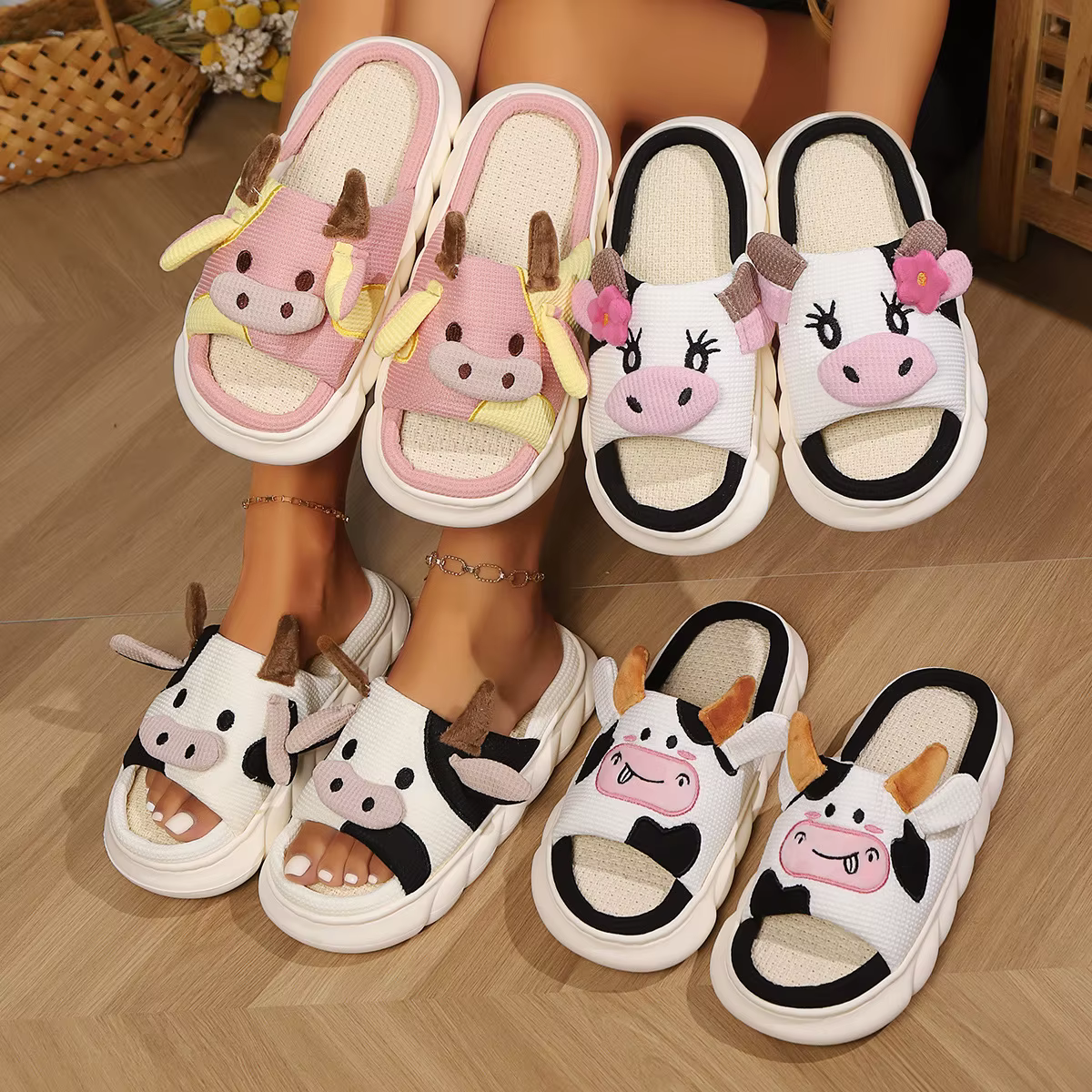 Mignonnes pantoufles en forme de vache pour femmes et hommes