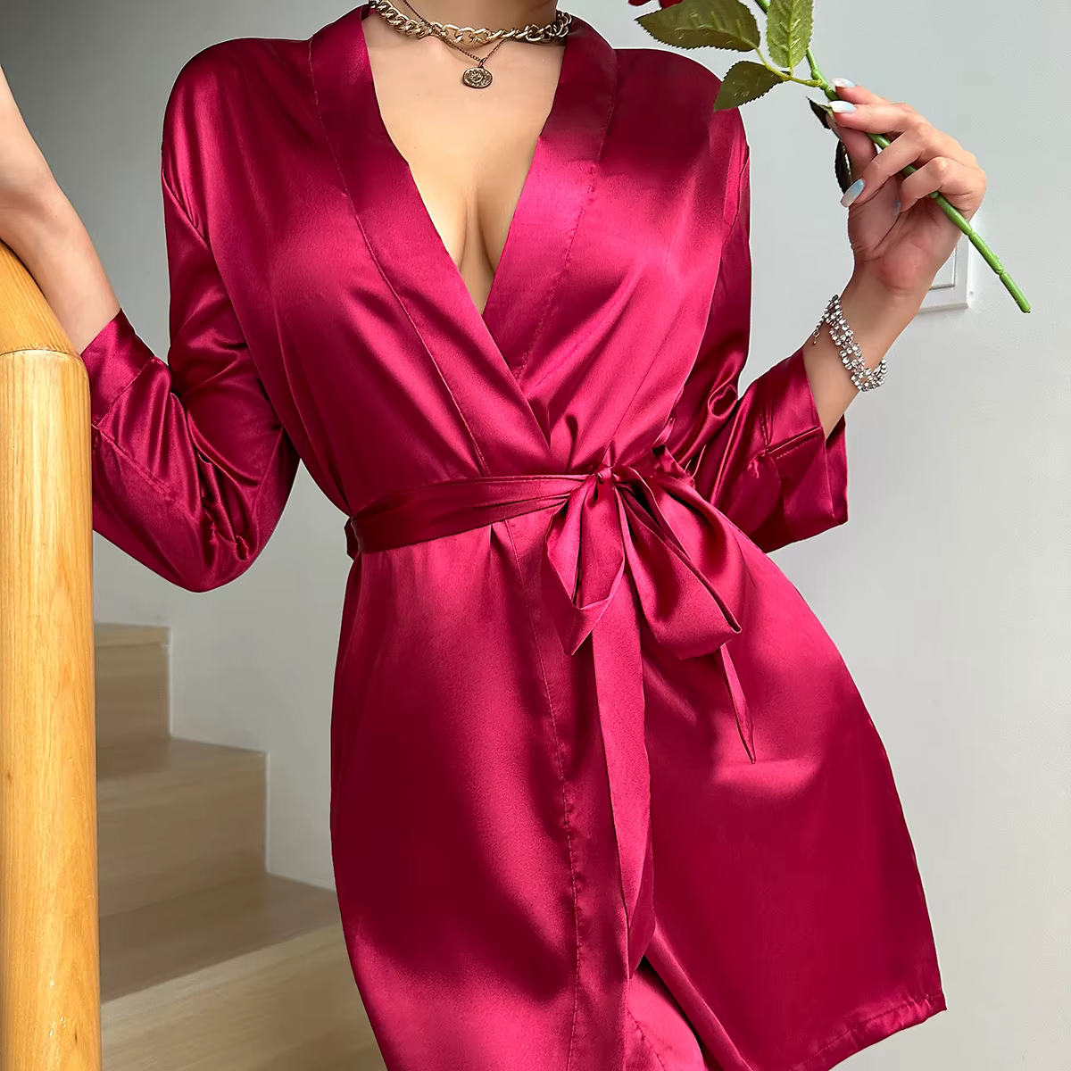 Pyjamas femmes été dames européennes et américaines à lacets peignoir sexy robe de matin