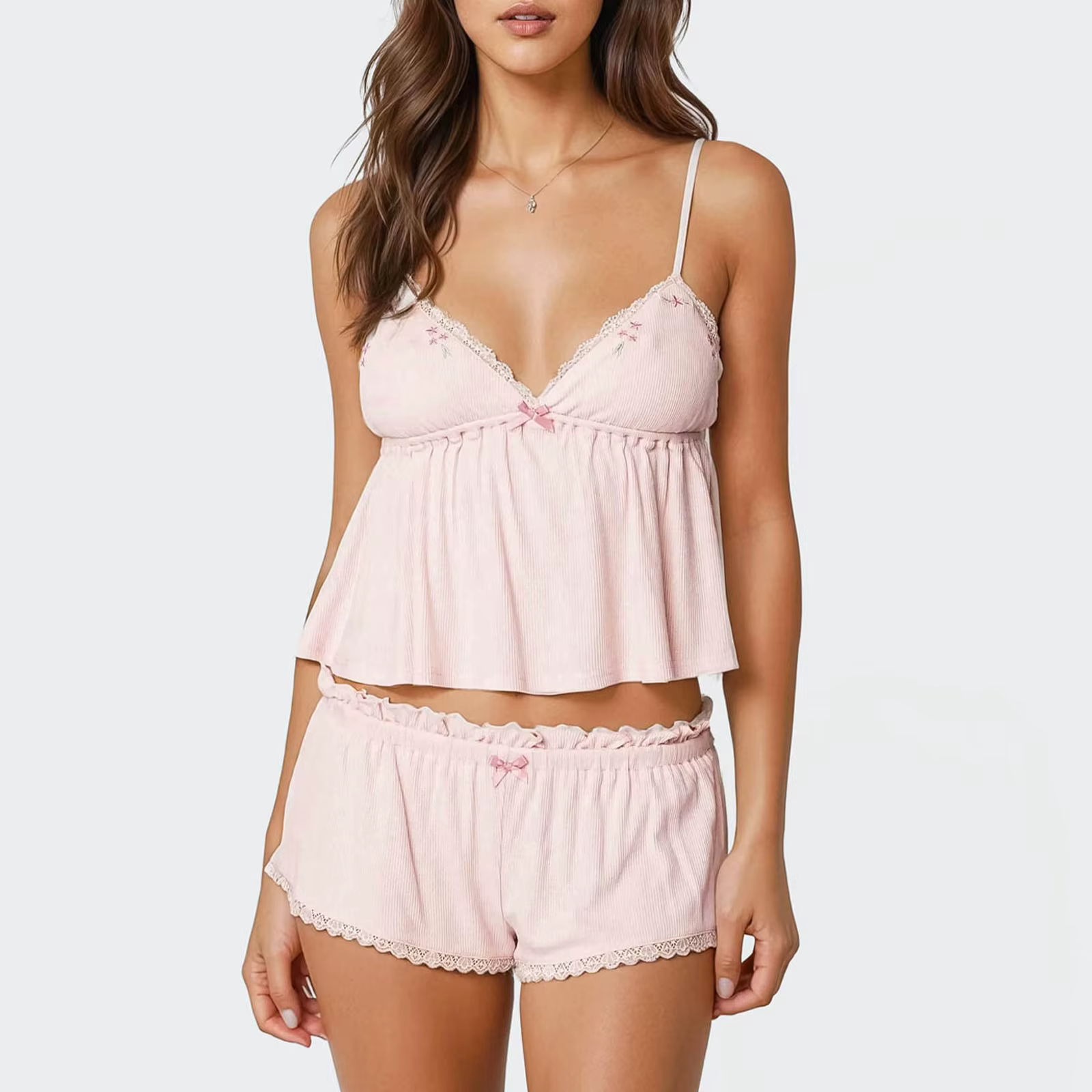 Gaono Ensemble pyjama d'été pour femme élégant avec bordure en dentelle brodée et short