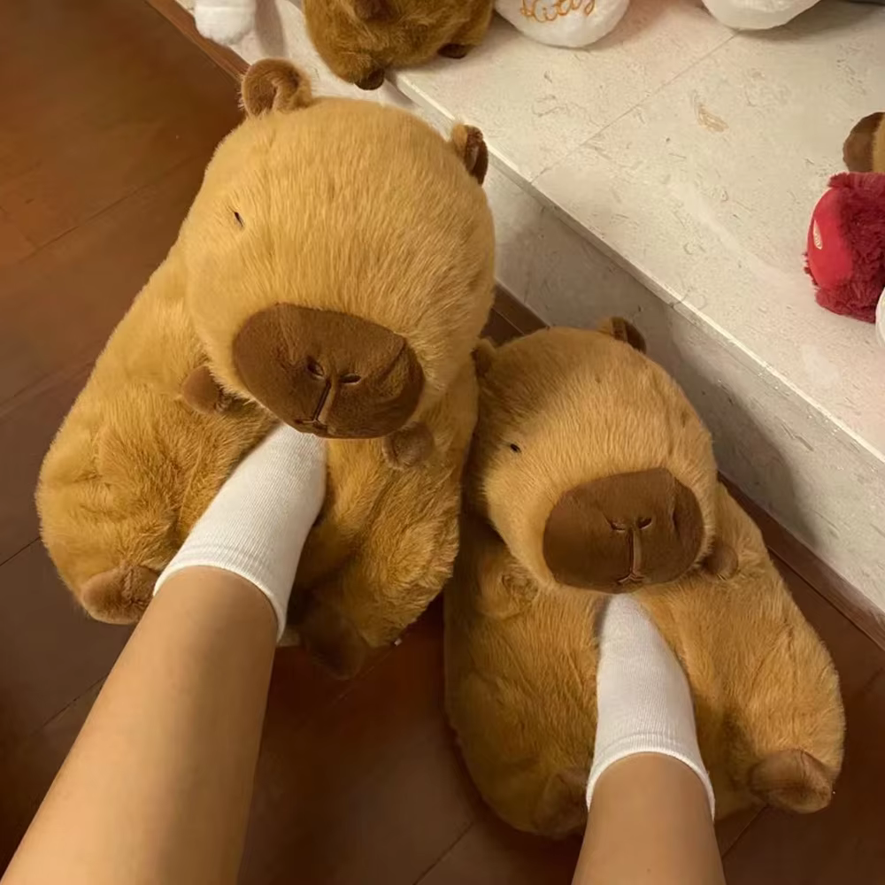 Capybara pantoufles en peluche dessin animé Capibara chaussures en coton animaux mignons pantoufle femmes hommes cadeaux d'anniversaire