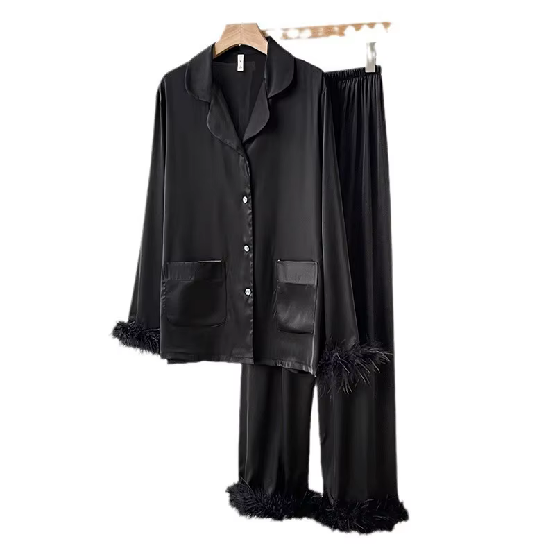 Pyjama de luxe en Satin soyeux avec plumes pour femme