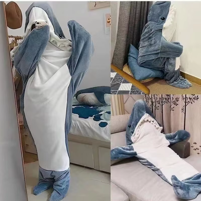 Couverture-cagoule portable Requin pour adulte