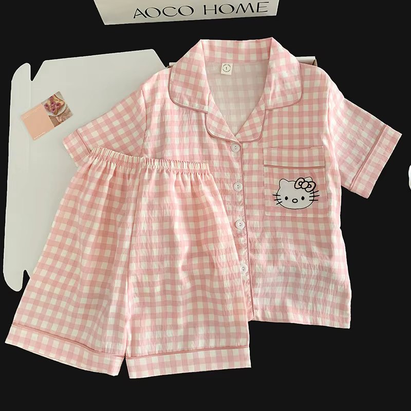 Adorable ensemble pyjama HELLO KITTY