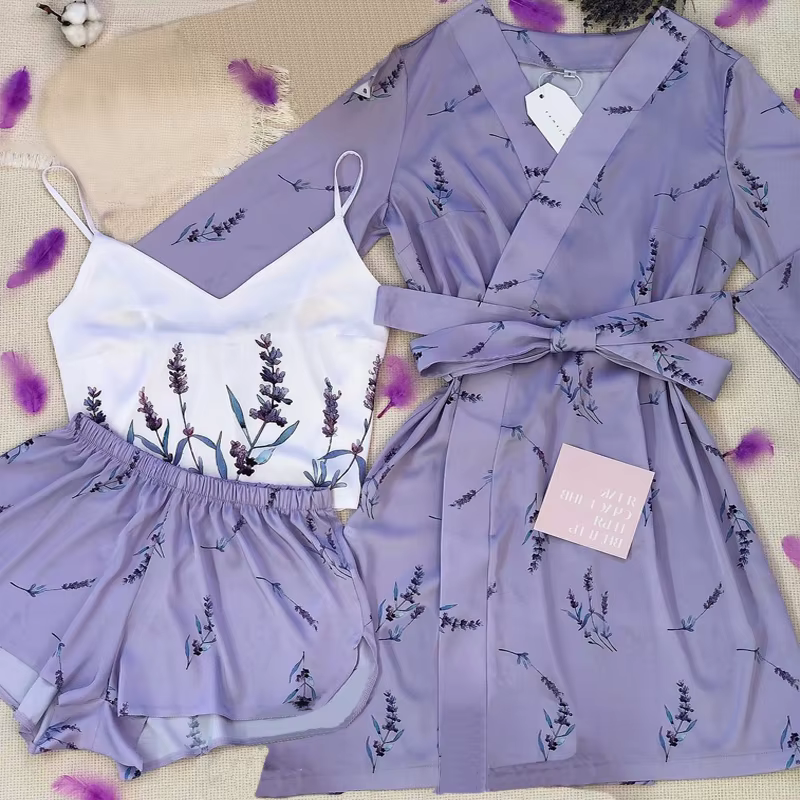 Pyjama en satin imprimé µpour femme