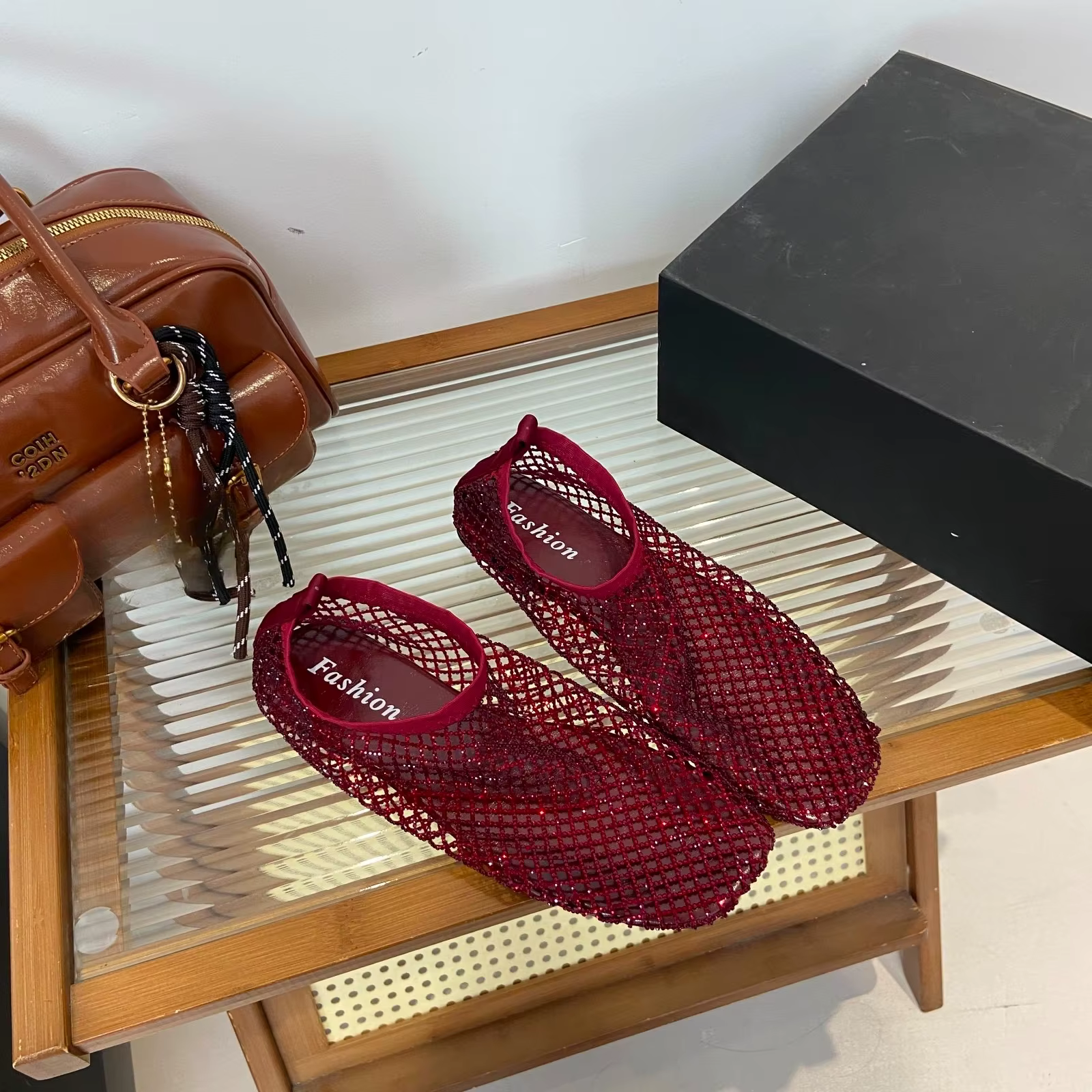 Chaussures couverture orteil pantoufles diapositives décontractées grande taille Mules pour femmes 2025 carré luxe