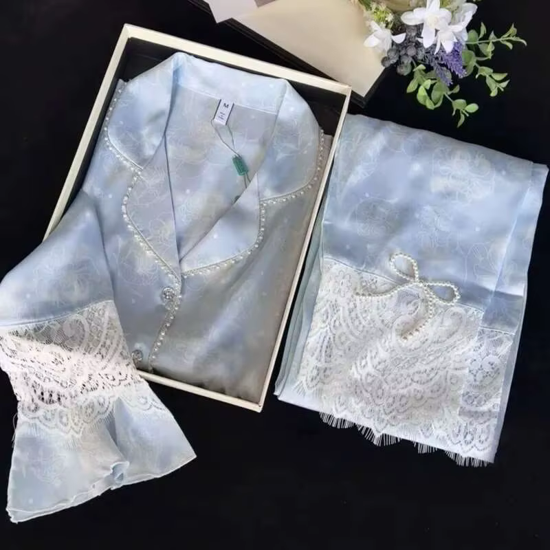 Pyjama à manches longues et pantalon en dentelle pour femme