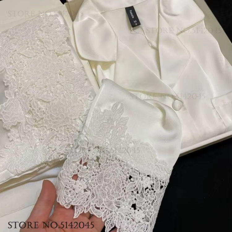 Ensemble de pyjamas de luxe pour femmes