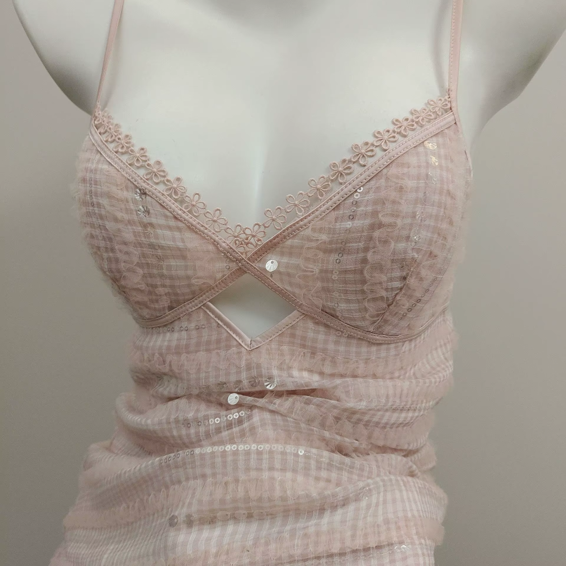 Nuisettes françaises, Lingerie Sexy