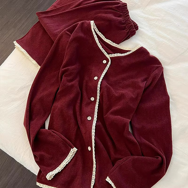 Ensemble pyjama rouge avec pantalon pour femme